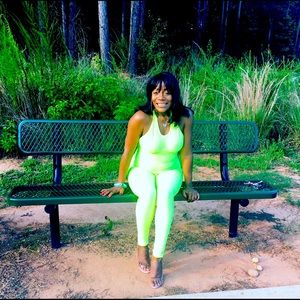 Meet your Posher, Claudia